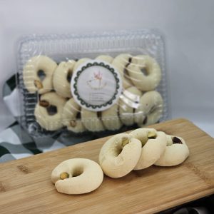 Ghuraibe Cookies (Semolina)